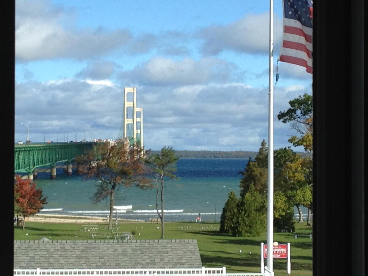 Parkside Inn Bridgeview Mackinaw City Zewnętrze zdjęcie