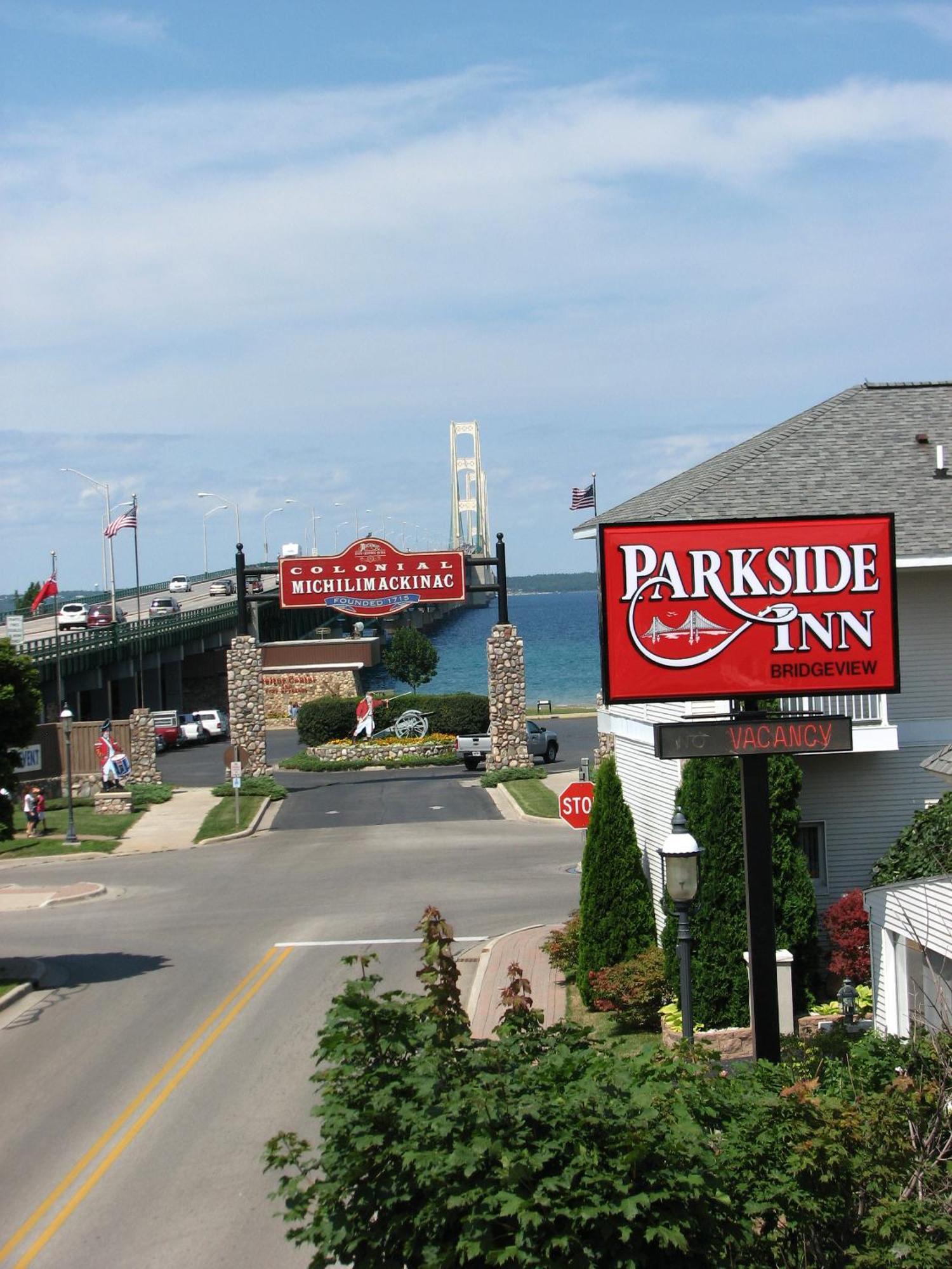 Parkside Inn Bridgeview Mackinaw City Zewnętrze zdjęcie