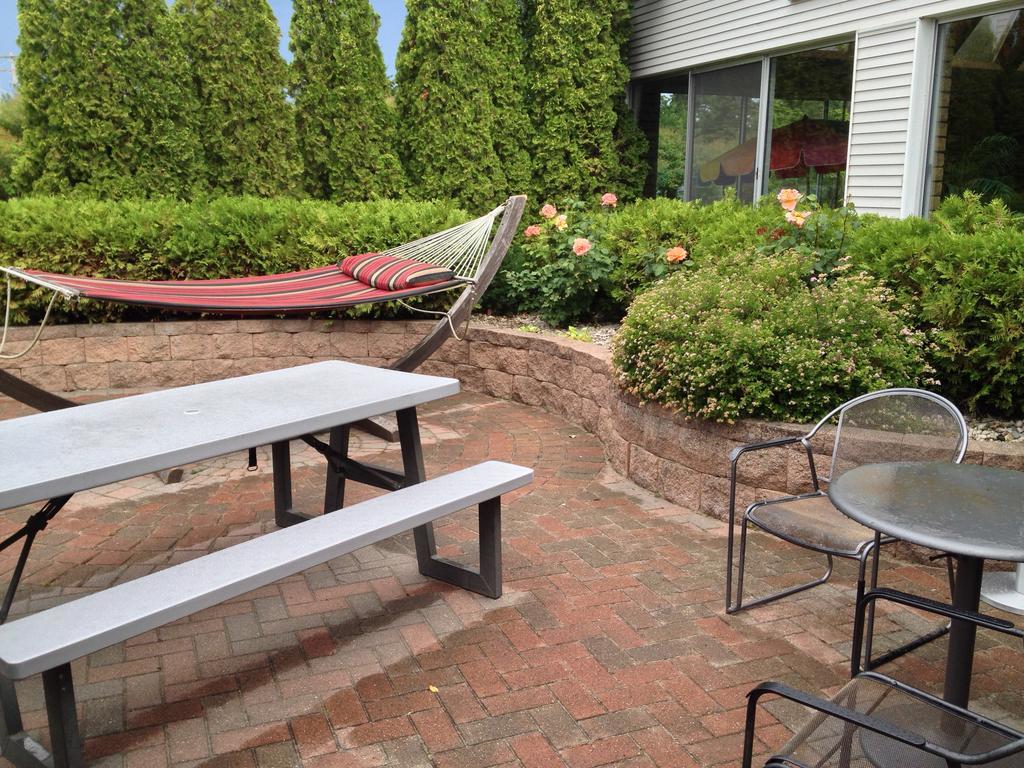 Parkside Inn Bridgeview Mackinaw City Zewnętrze zdjęcie